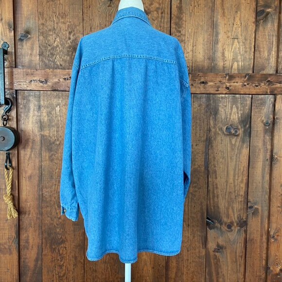 Vintage Brooks Woman Denim Embroidered Christmas Shirt Sz 22W/24W - Picture 7 of 9